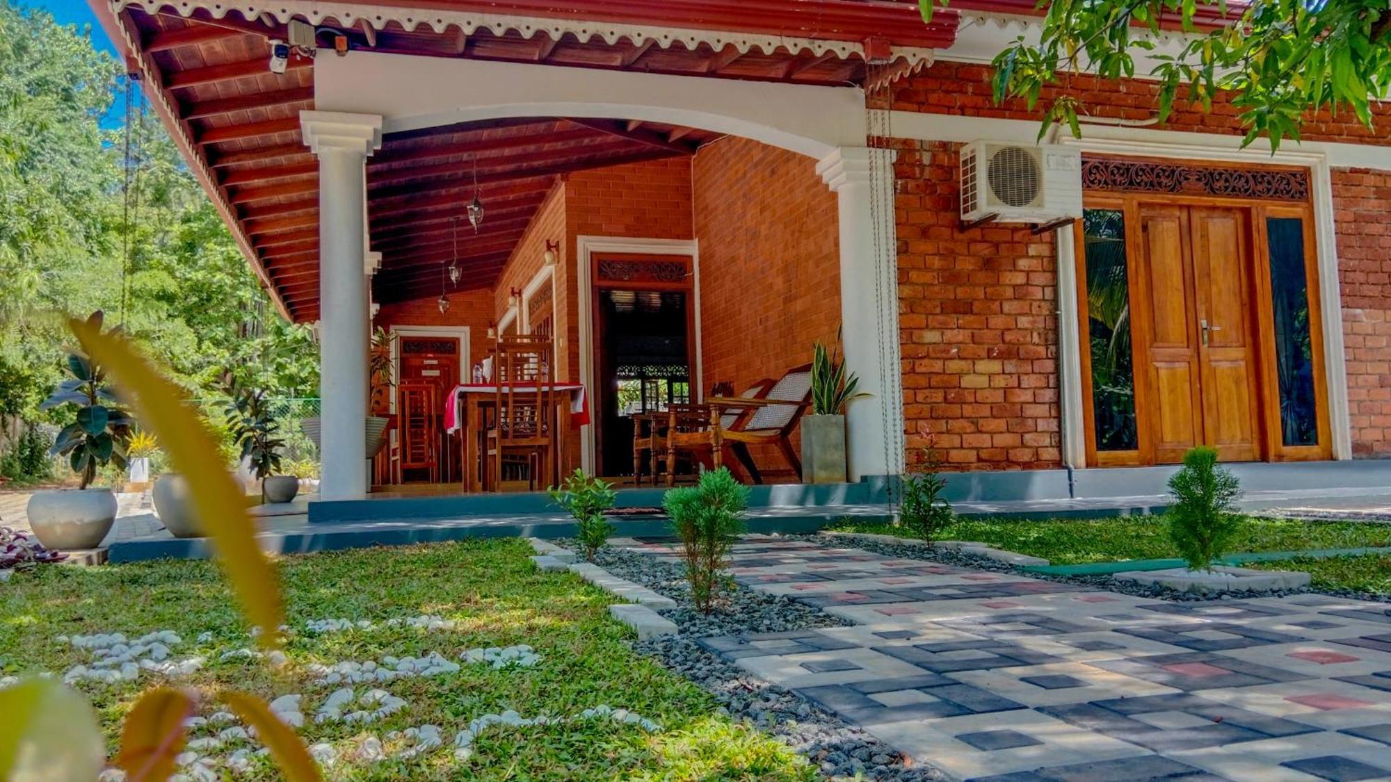 Hotel Sigiri Thilanka Rest Sigirija Zewnętrze zdjęcie